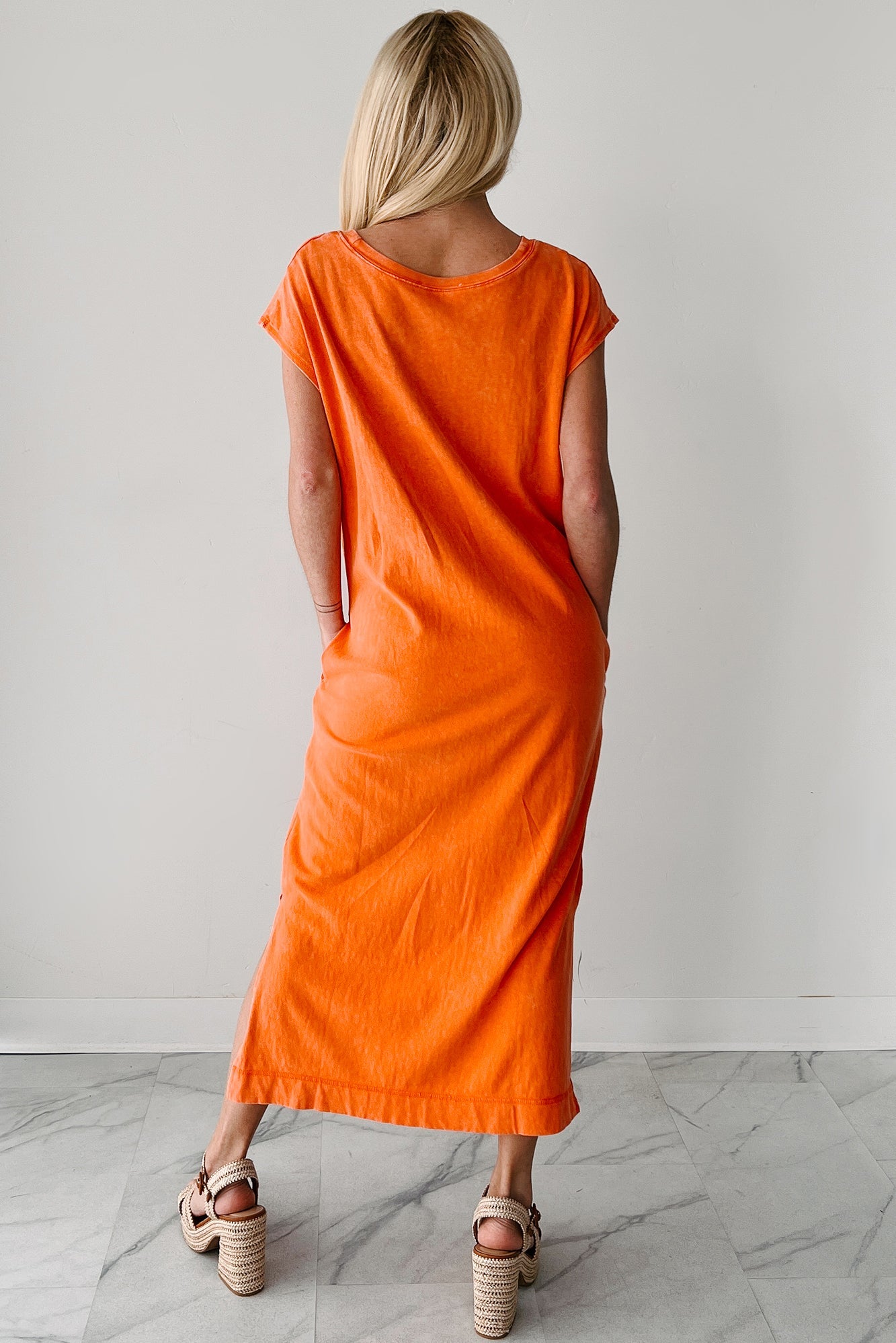 Sundays In Bed Sleeveless Midi Dress (Orange)